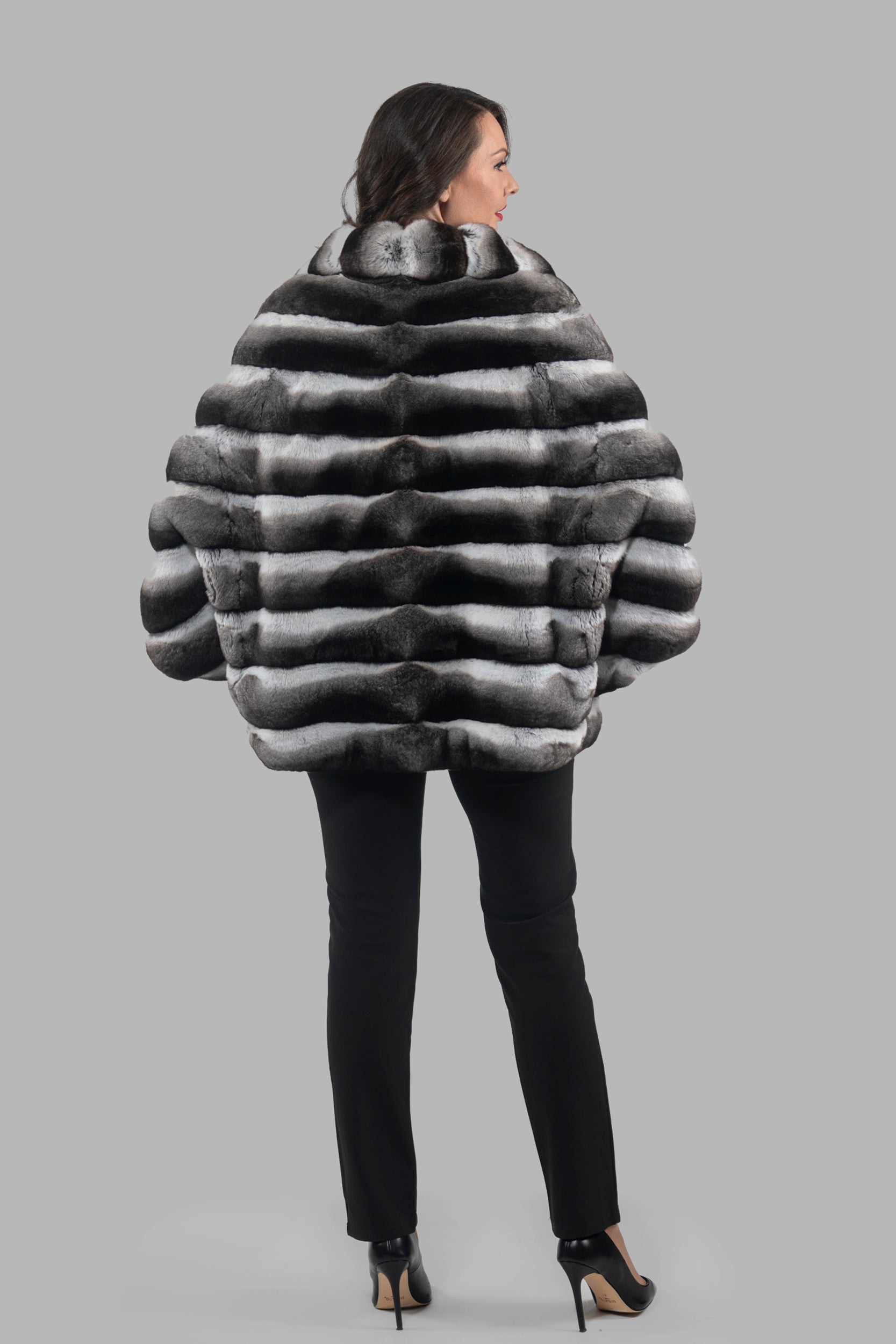 Chinchilla Cape with Notch Collar