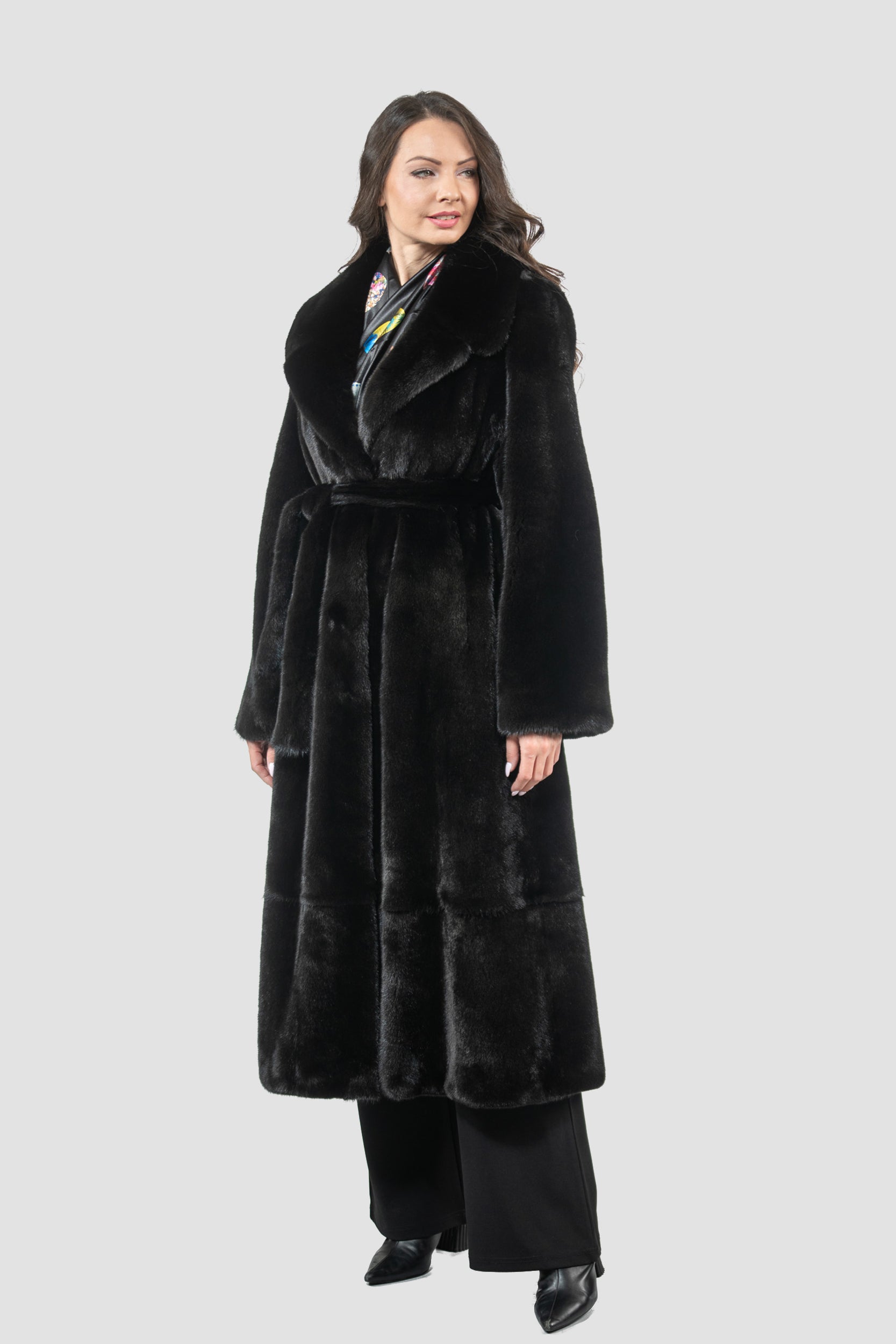 Blackgalama Mink Coat with Notch Collar