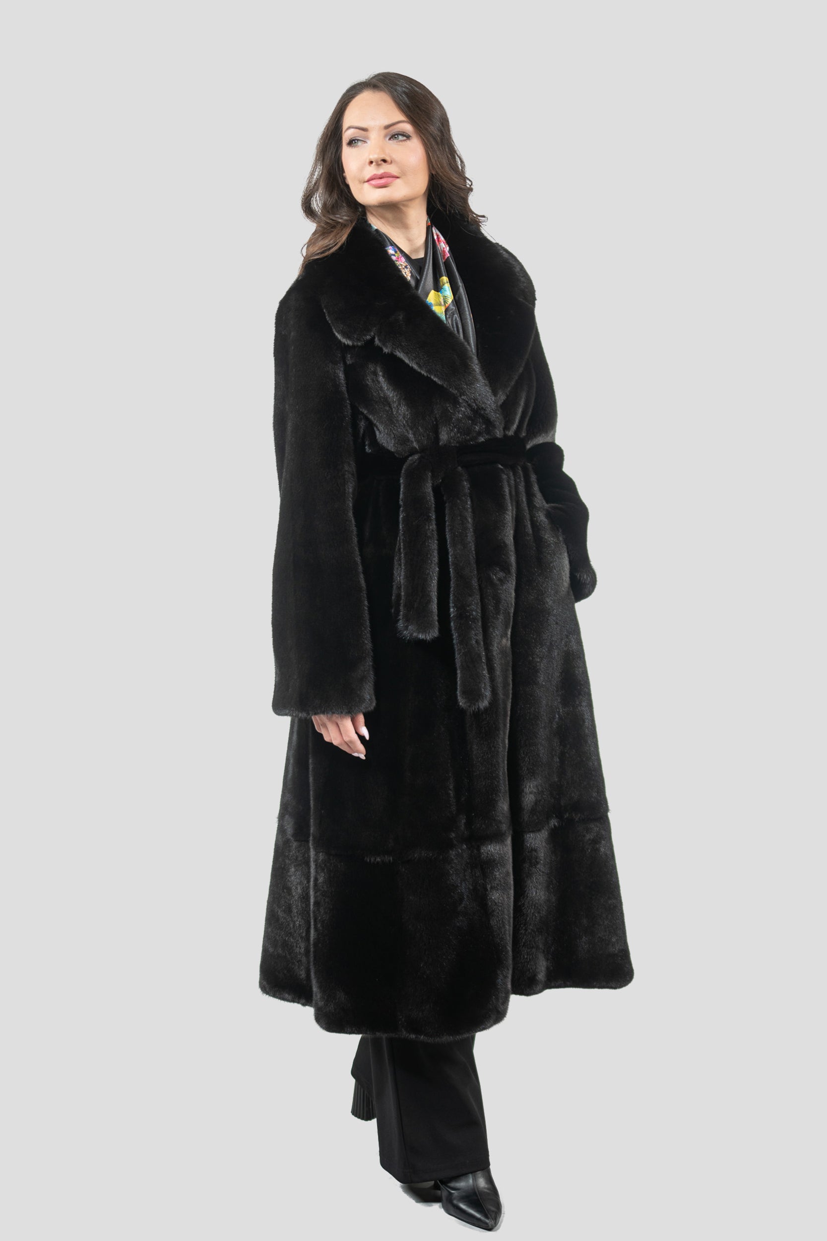Blackgalama Mink Coat with Notch Collar